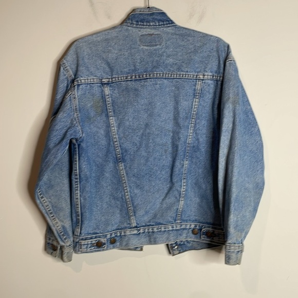 Levi's | Vintage Women’s Well Worn Classic Denim Jacket Size Large Made in USA - Picture 6 of 7